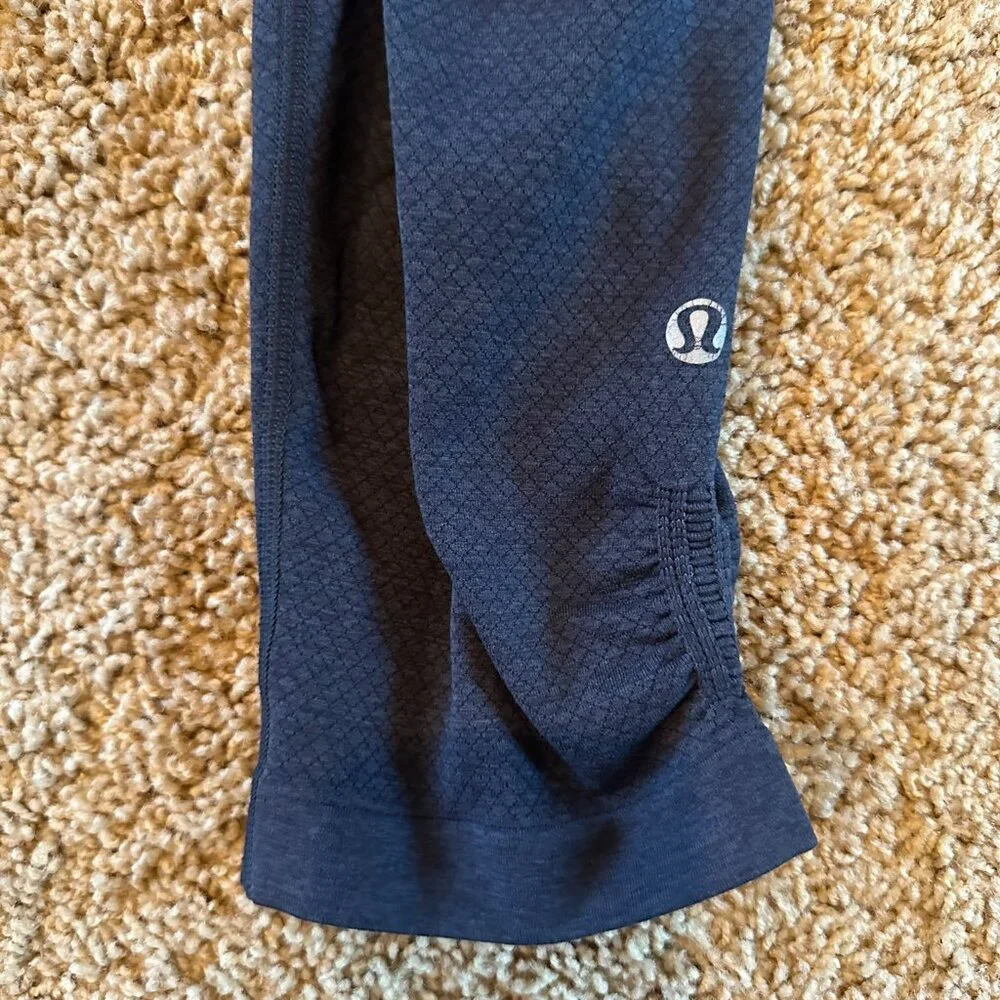 Lululemon In The Flow Crop II -Heathered Deep Navy-SIZE 6 - Picture 11 of 13